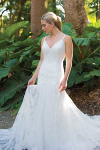 Alternative wedding dresses in Stratford-Upon-Avon, England