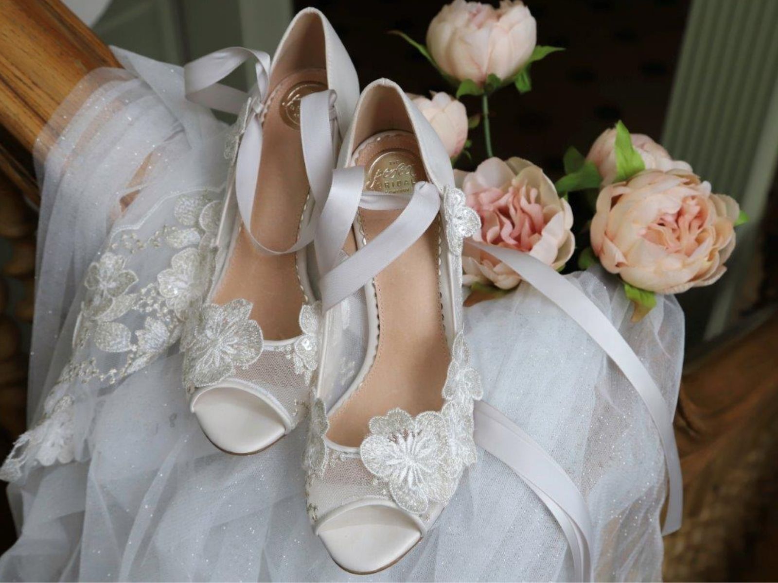 boho style wedding shoes