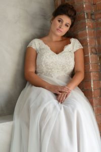 Curvy capped sleeved Lois Wild wedding dress in Stratford-Upon-Avon