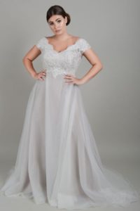 Plus sized Lois Wild wedding dress in Stratford